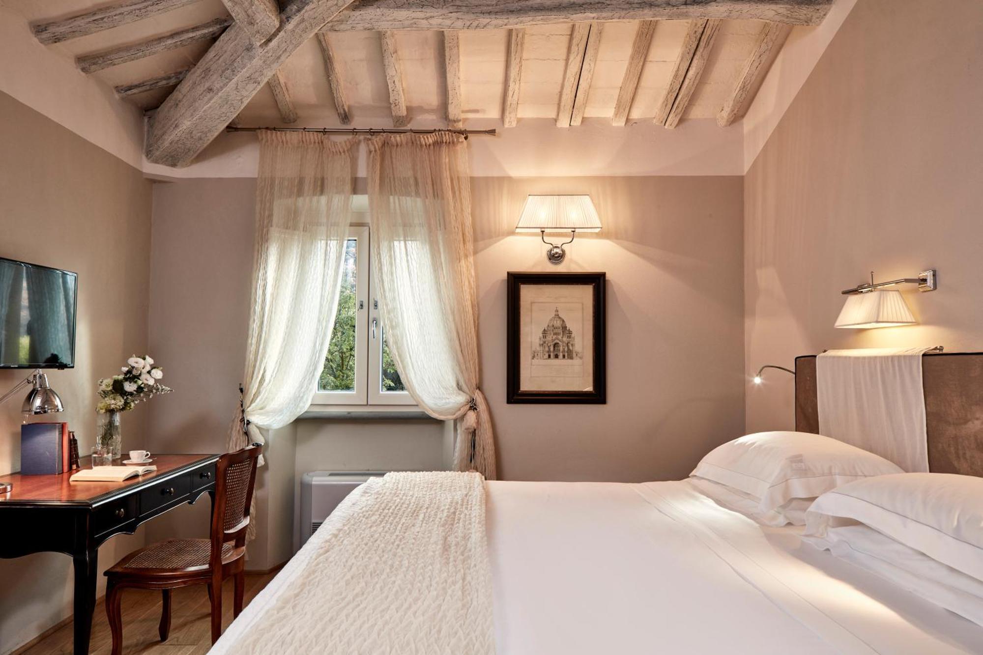 Classic Double Room,1556109508:JPEG